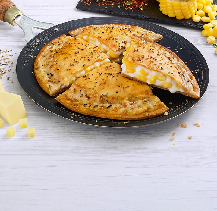Corn n Cheese Paratha Pizza Regular Thin Crust