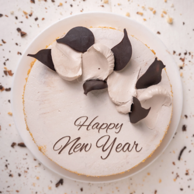 Caramel Delight New Year Cake